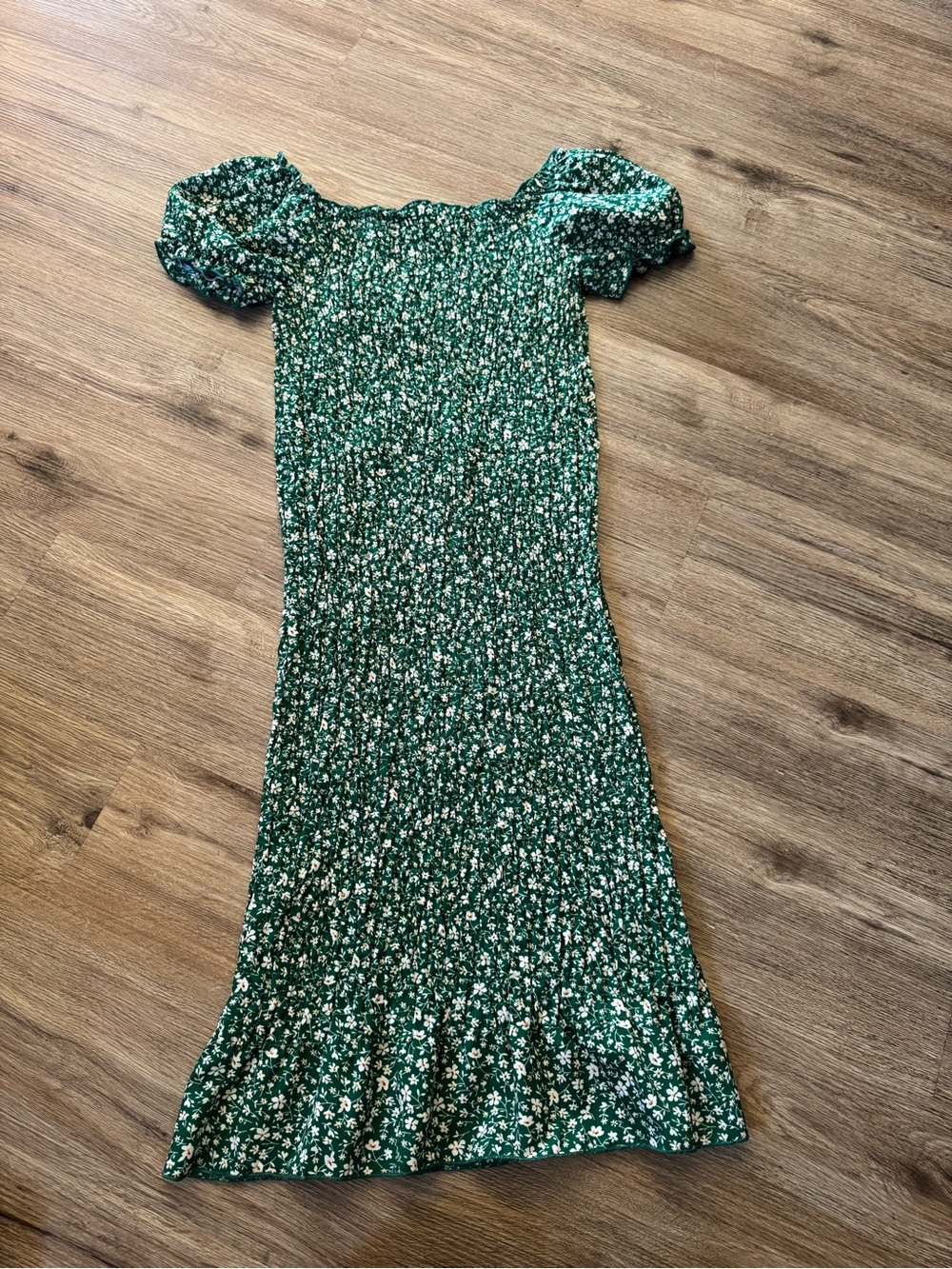 Green Floral Smocked Midi Dress with Puff Sleeves
